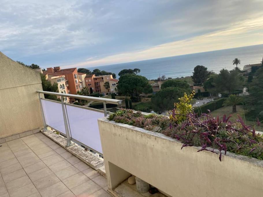 Apartment Baie Des Anges Yourhosthelper La Ciotat