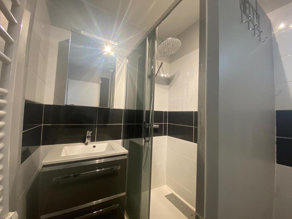 Baie Des Anges Yourhosthelper Apartment *